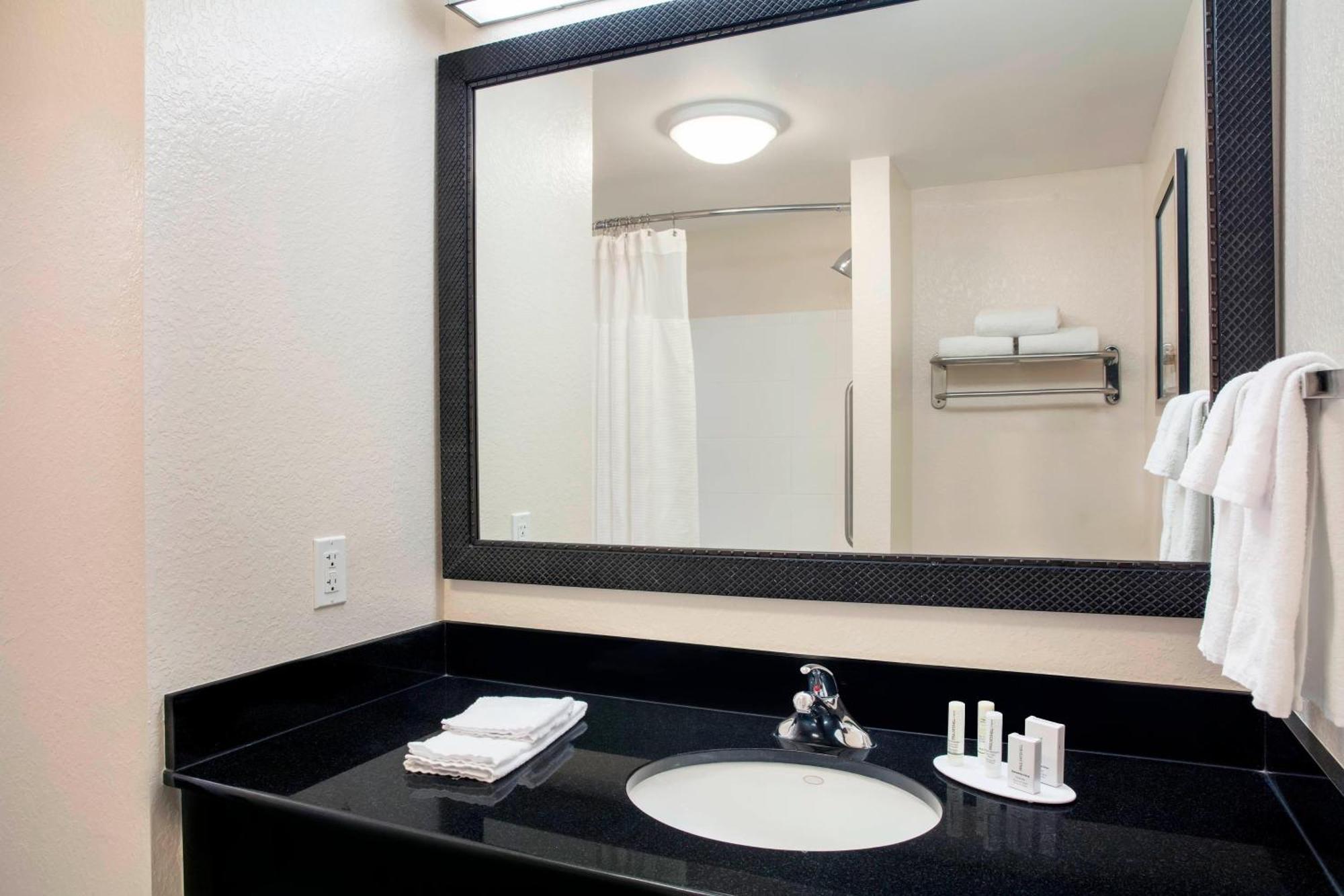 Fairfield Inn And Suites By Marriott Lakeland Plant City Exteriör bild